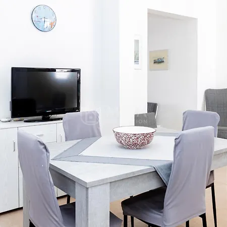 Blu Marine Torre Squillace